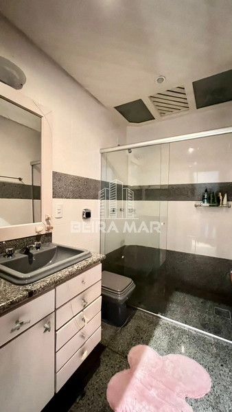 Belíssimo sobrado mobiliado e decorado!: 33ª foto da galeria de imagens do imóvel