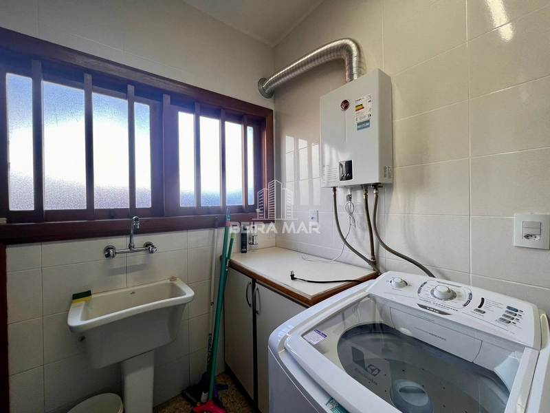 Belíssimo sobrado mobiliado e decorado!: 29ª foto da galeria de imagens do imóvel