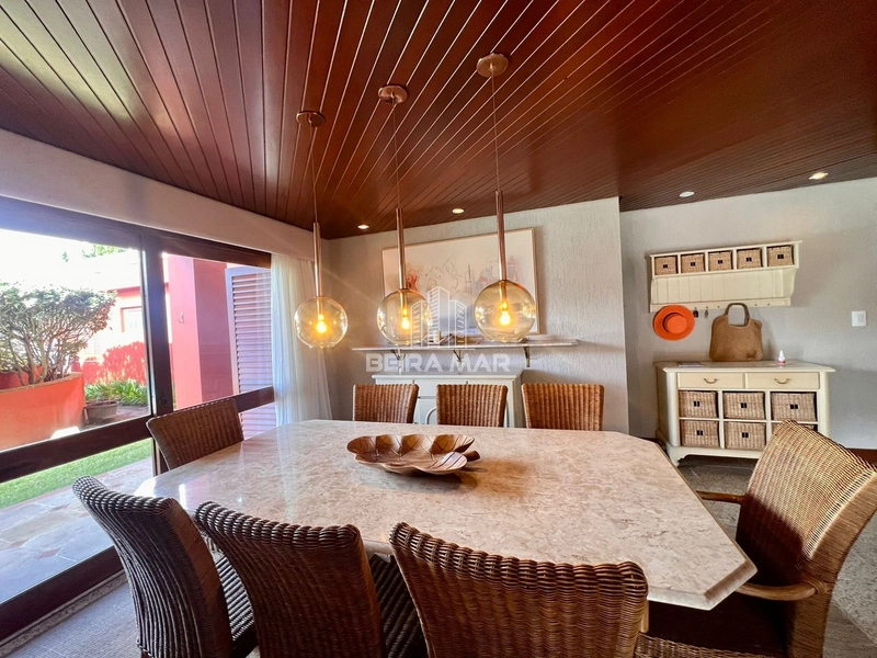 Belíssimo sobrado mobiliado e decorado!: 6ª foto da galeria de imagens do imóvel