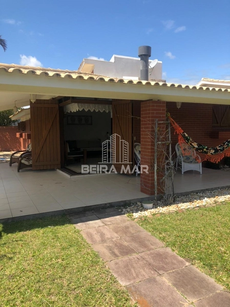 Casa Avenida Atlântida!!: 3ª foto da galeria de imagens do imóvel