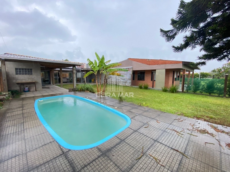 Casa térrea em Rainha do mar/Xangri-Lá, próxima ao mar!