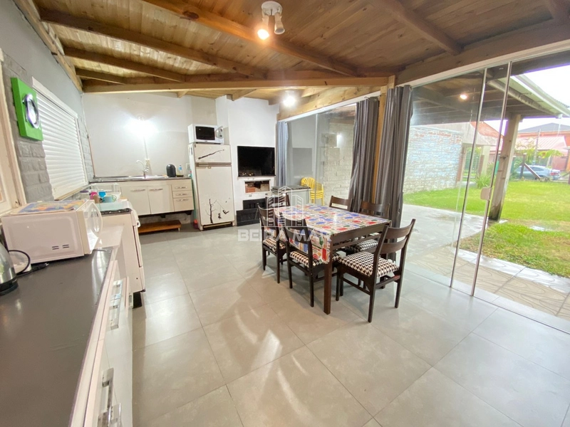 Casa térrea em Rainha do mar/Xangri-Lá, próxima ao mar!: 4ª foto da galeria de imagens do imóvel