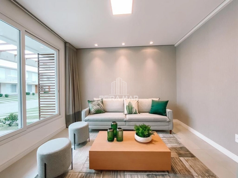 Condomínio com alto padrão construtiva com praia artificial!