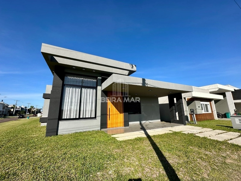 Casa no Condomínio Riviera!