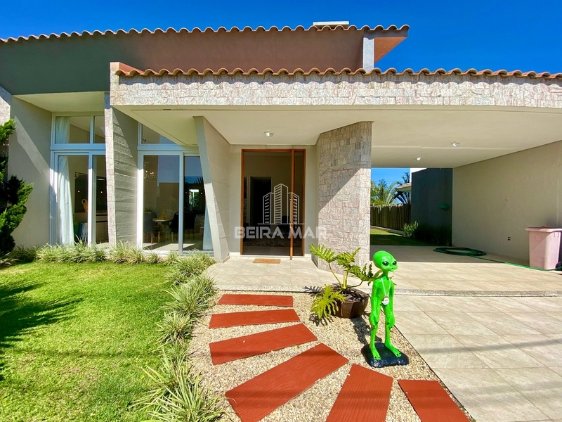 Casa térrea ótima localização no Condomínio Riviera!