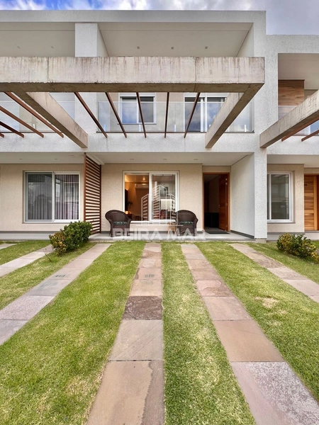 Sobrado no Condomínio Murano!