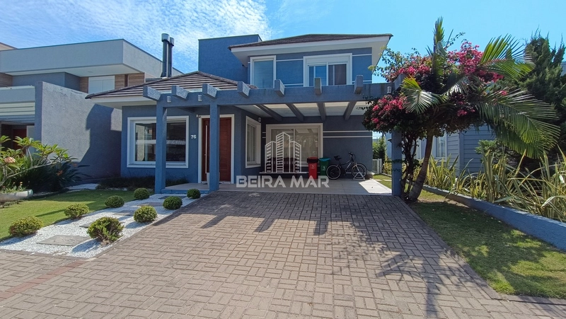 Sobrado no Condomínio Sea Coast!