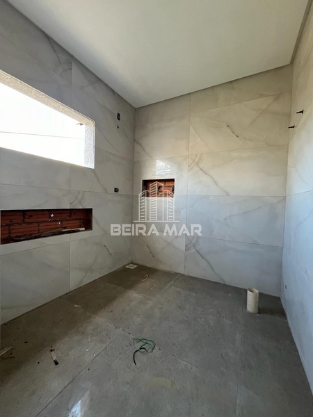 Linda casa com a melhor orientação solar (norte) e em Avenida com PAVS: 6ª foto da galeria de imagens do imóvel