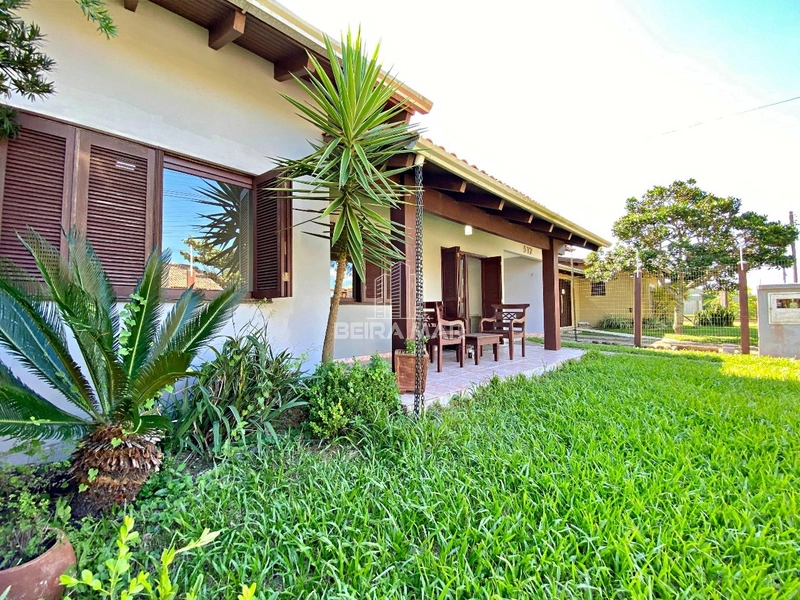 Belíssima casa térrea no centro de Xangri-lá!: 2ª foto da galeria de imagens do imóvel