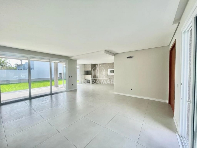 Belíssima casa térrea em  Xangri-lá!: 4ª foto da galeria de imagens do imóvel