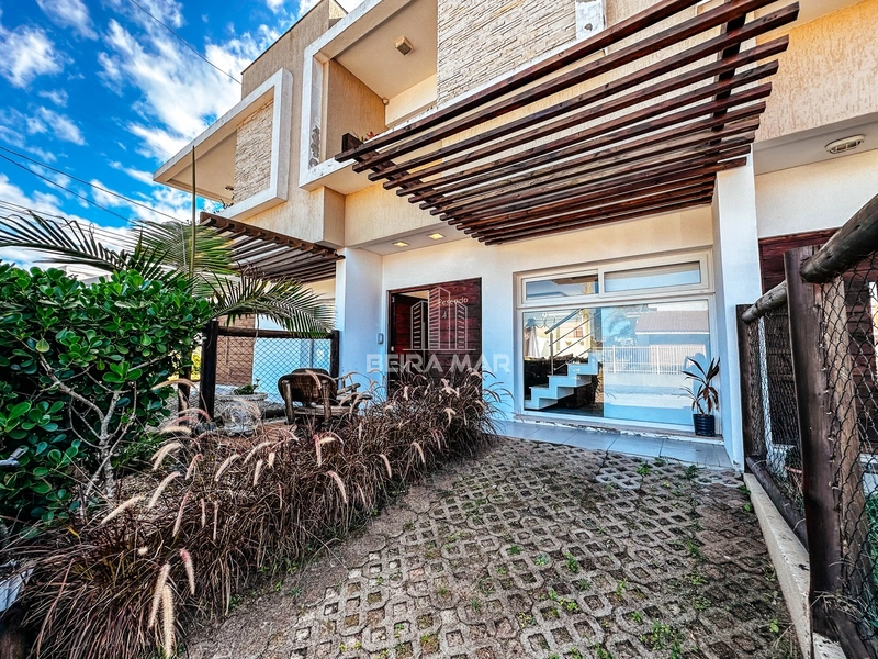 Casa no Centro de Xangri-lá!: 1ª foto da galeria de imagens do imóvel