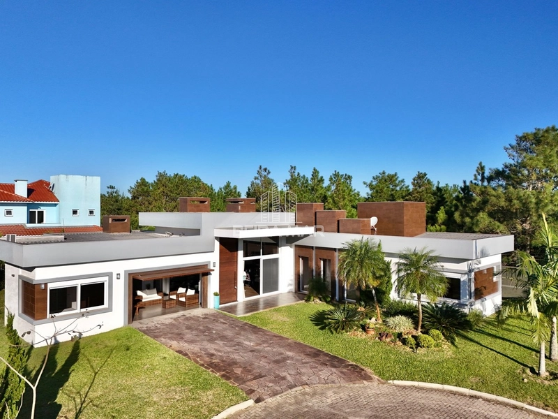 Casa no Condomínio Lagoa do Passo com acesso a lagoa!