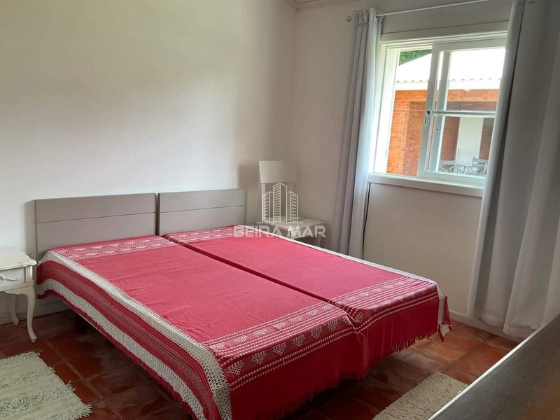 Bela casa ampla e mobiliada em Atlântida!: 9ª foto da galeria de imagens do imóvel