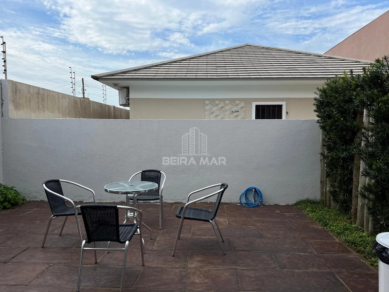 Casa em Noiva do Mar á quatro quadras do mar mobiliada !: 10ª foto da galeria de imagens do imóvel