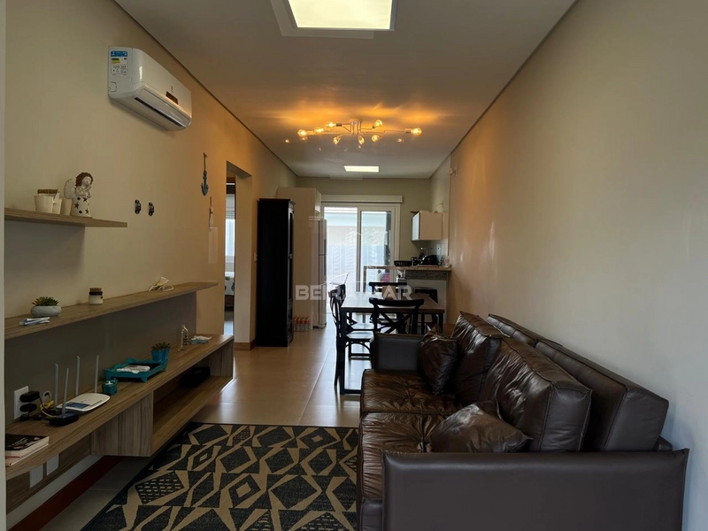 Casa em Noiva do Mar á quatro quadras do mar mobiliada !: 3ª foto da galeria de imagens do imóvel