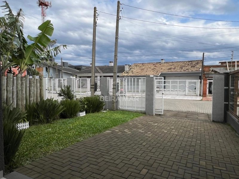 Casa em Noiva do Mar á quatro quadras do mar mobiliada !: 8ª foto da galeria de imagens do imóvel