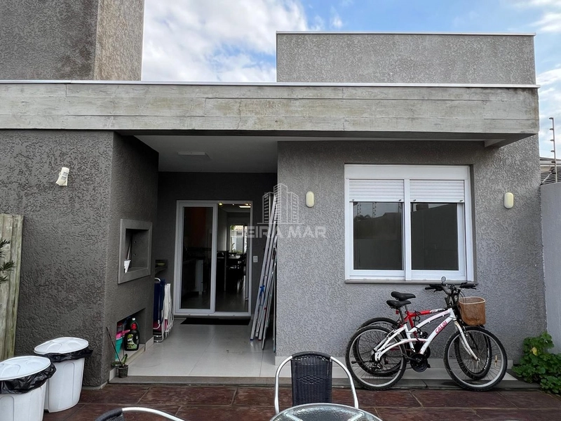 Casa em Noiva do Mar á quatro quadras do mar mobiliada !: 12ª foto da galeria de imagens do imóvel