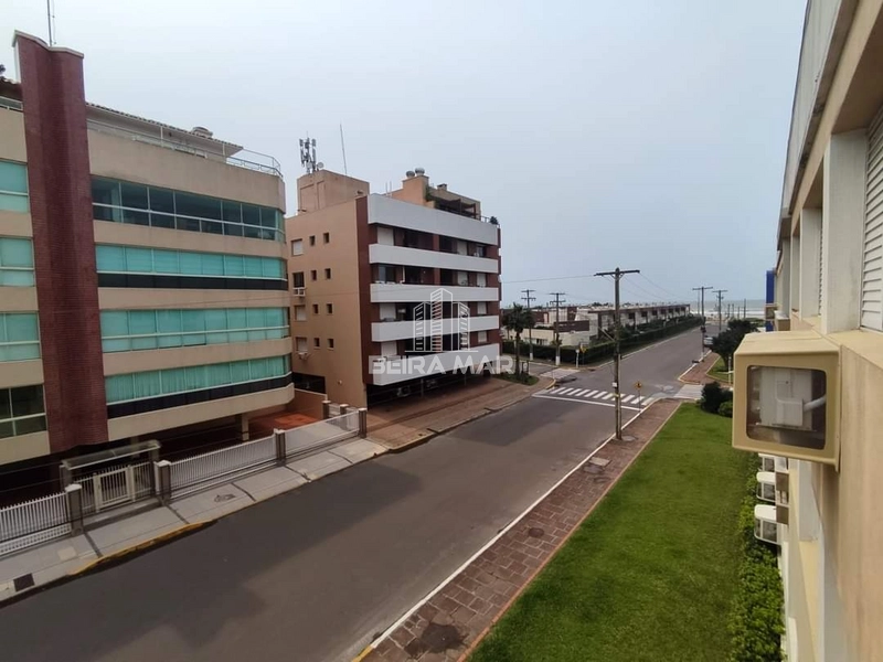 APARTAMENTO À VENDA FRENTE AO ROUBADINHAS ATLÂNTIDA: 2ª foto da galeria de imagens do imóvel