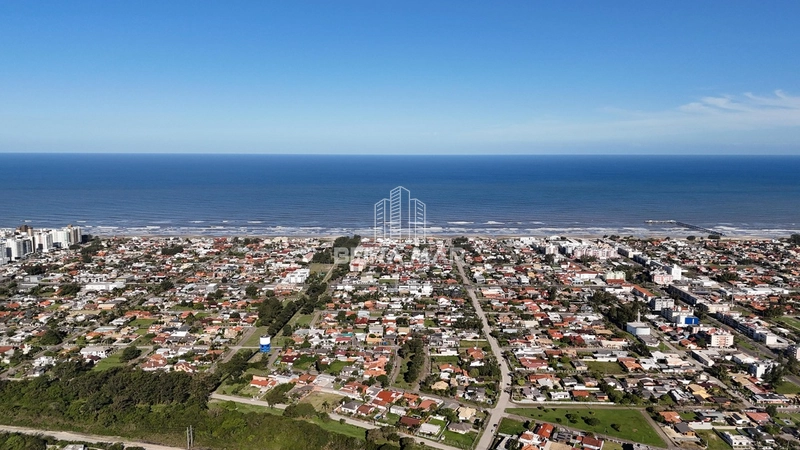 Casa de Esquina em Atlântida: 8ª foto da galeria de imagens do imóvel