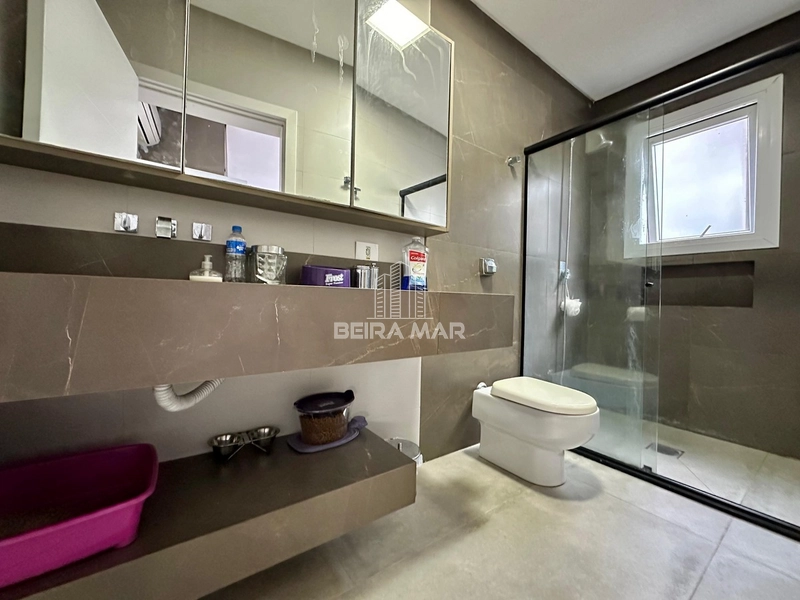 Casa de Esquina em Atlântida: 28ª foto da galeria de imagens do imóvel