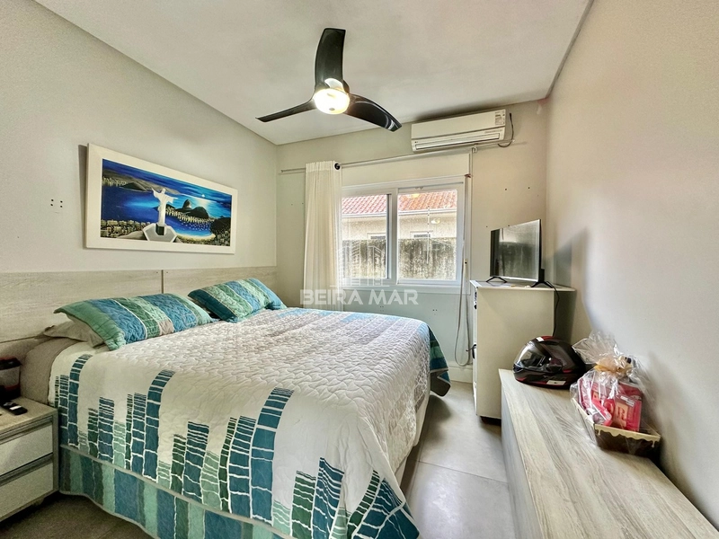 Casa de Esquina em Atlântida: 25ª foto da galeria de imagens do imóvel