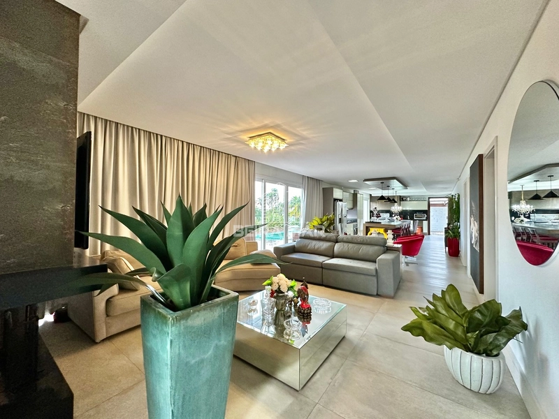 Casa de Esquina em Atlântida: 20ª foto da galeria de imagens do imóvel