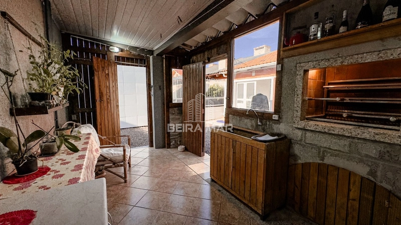 Casa de laje no centro de Xangri-Lá: 14ª foto da galeria de imagens do imóvel