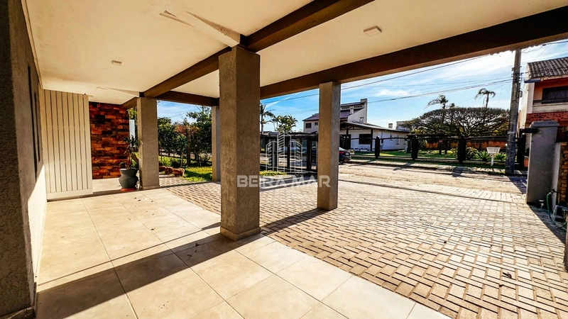 Casa de laje no centro de Xangri-Lá: 33ª foto da galeria de imagens do imóvel