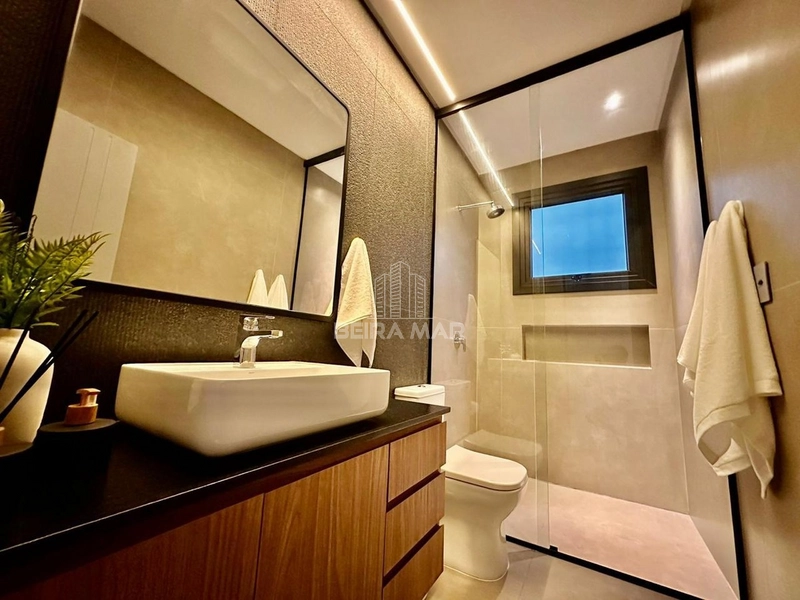 Sobrado em Atlântida: 36ª foto da galeria de imagens do imóvel