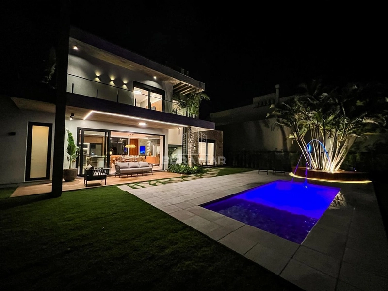 Sobrado em Atlântida: 13ª foto da galeria de imagens do imóvel