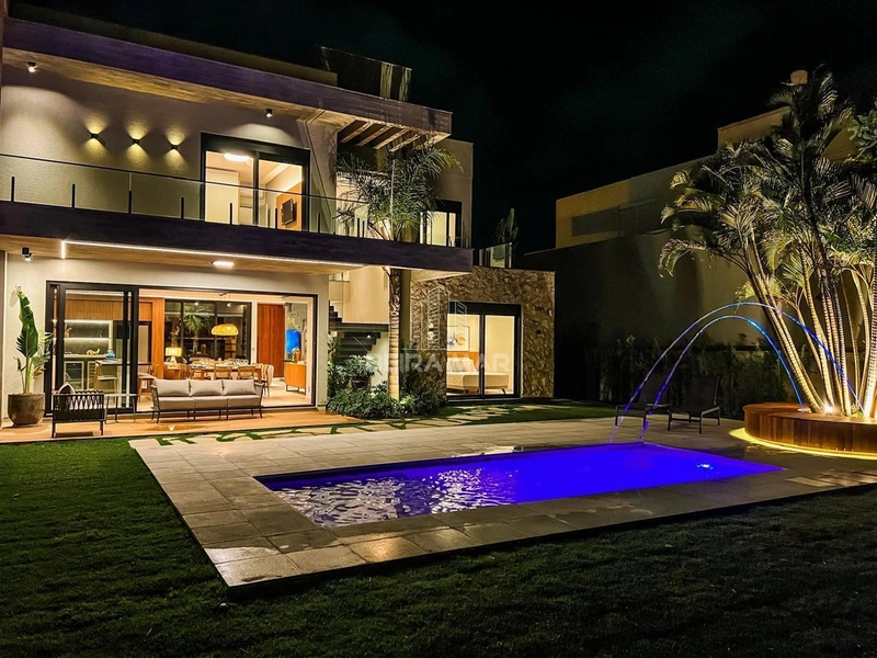 Sobrado em Atlântida: 15ª foto da galeria de imagens do imóvel