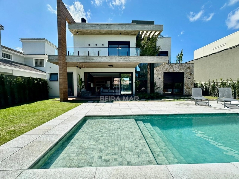 Sobrado em Atlântida: 29ª foto da galeria de imagens do imóvel