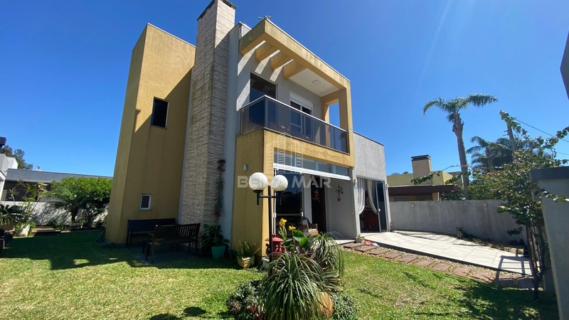 Sobrado em Xangri-lá: 1ª foto da galeria de imagens do imóvel