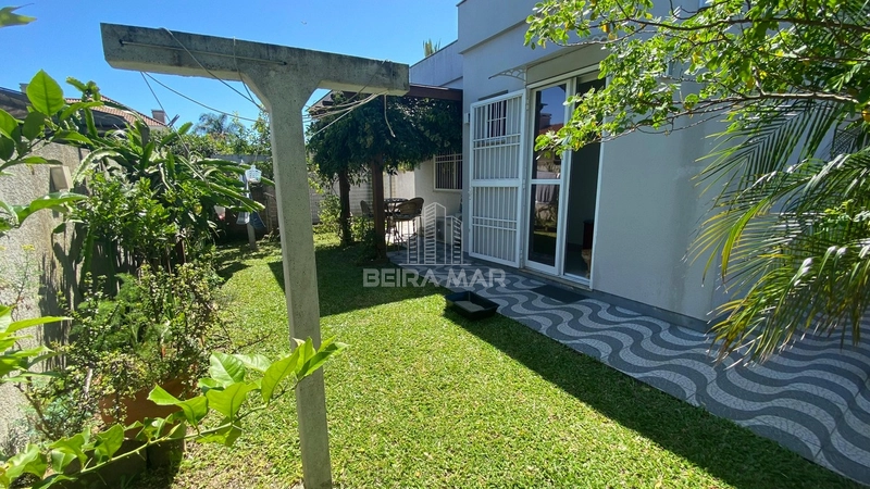 Sobrado em Xangri-lá: 2ª foto da galeria de imagens do imóvel