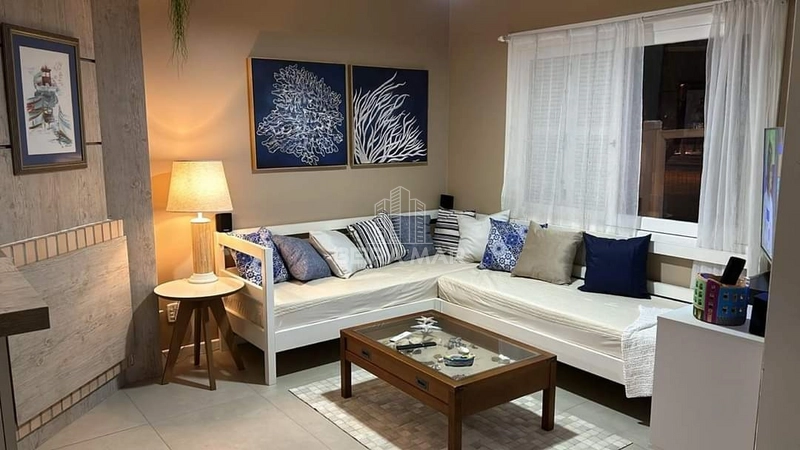 Duplex em Xangri-lá: 3ª foto da galeria de imagens do imóvel