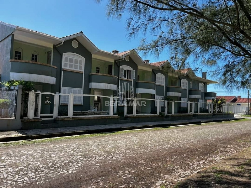 Duplex em Xangri-lá