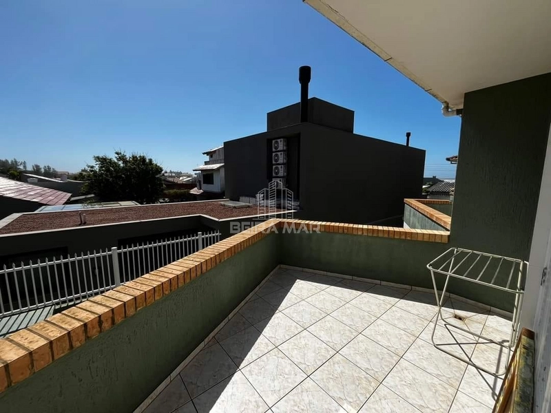 Duplex em Xangri-lá: 12ª foto da galeria de imagens do imóvel