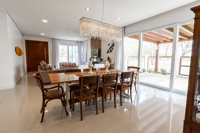 Casa em ótima localização em Atlântida: 11ª foto da galeria de imagens do imóvel