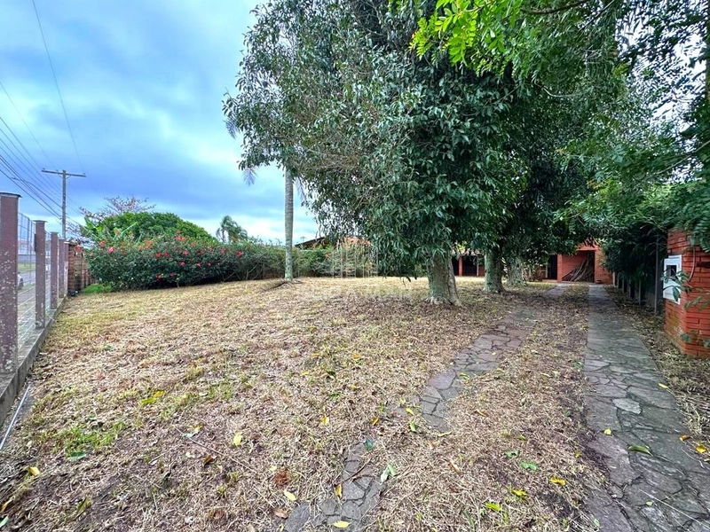 Casa térrea na área central de Atlântida: 20ª foto da galeria de imagens do imóvel