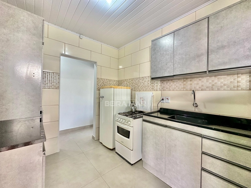 Casa a 2 quadras do mar: 18ª foto da galeria de imagens do imóvel