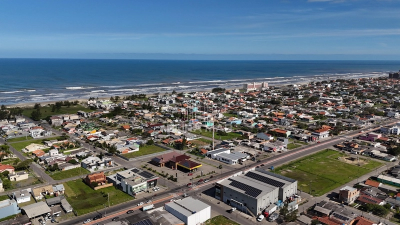 Casa a 2 quadras do mar: 7ª foto da galeria de imagens do imóvel