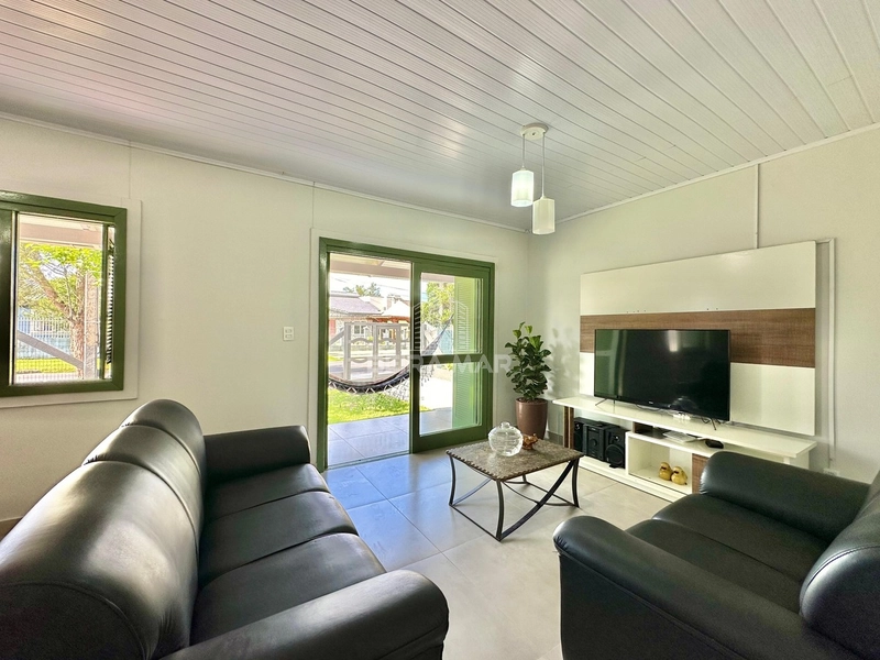 Casa a 2 quadras do mar: 15ª foto da galeria de imagens do imóvel