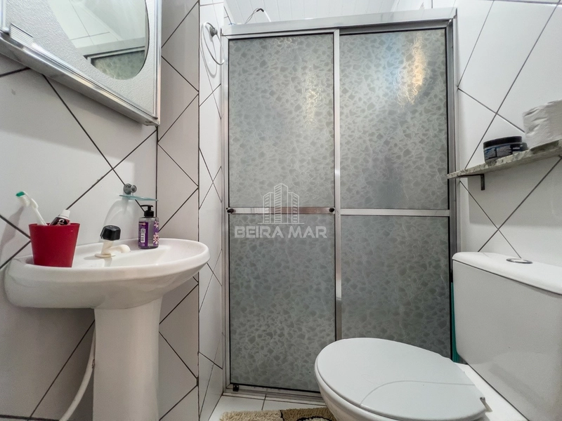 Linda Casa à Venda em Xangri-lá - Bairro Remanso: 9ª foto da galeria de imagens do imóvel