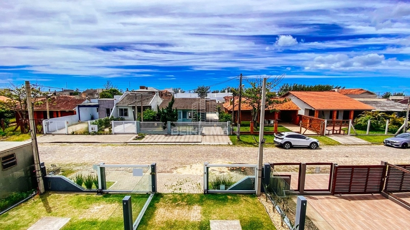 Duplex frente leste totalmente mobiliado e somente 2 quadras do mar!: 12ª foto da galeria de imagens do imóvel