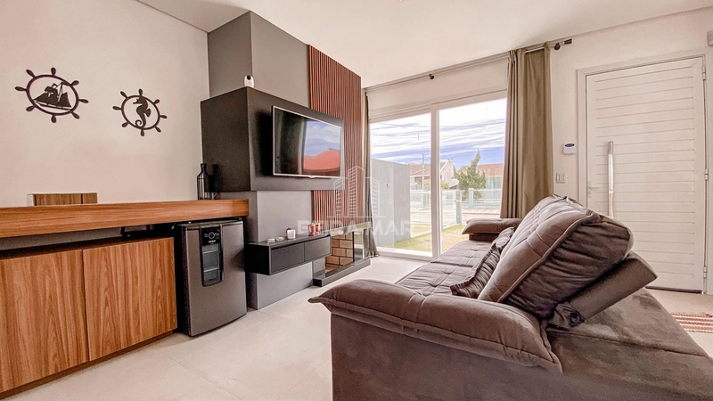 Duplex frente leste totalmente mobiliado e somente 2 quadras do mar!: 28ª foto da galeria de imagens do imóvel