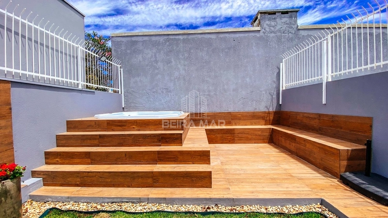 Duplex frente leste totalmente mobiliado e somente 2 quadras do mar!: 19ª foto da galeria de imagens do imóvel