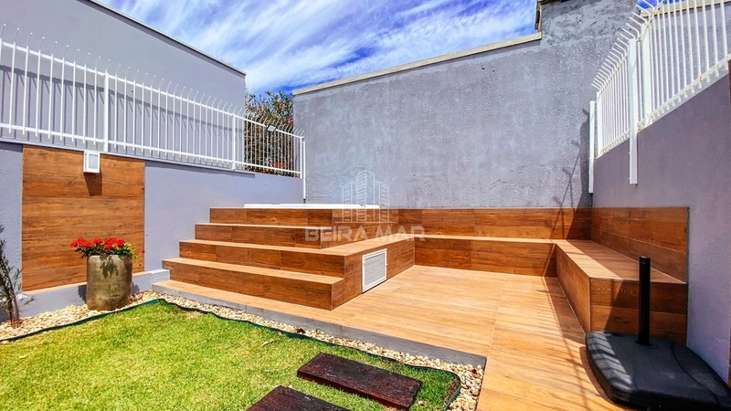 Duplex frente leste totalmente mobiliado e somente 2 quadras do mar!: 18ª foto da galeria de imagens do imóvel