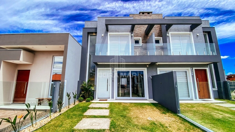 Duplex frente leste totalmente mobiliado e somente 2 quadras do mar!: 27ª foto da galeria de imagens do imóvel