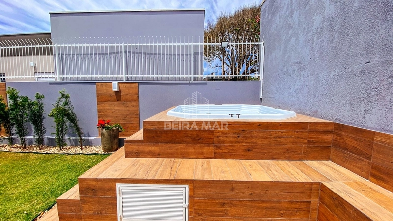 Duplex frente leste totalmente mobiliado e somente 2 quadras do mar!: 20ª foto da galeria de imagens do imóvel