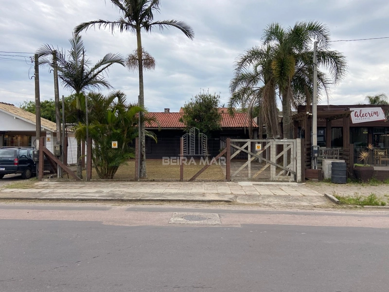 Casa no CENTRO: 37ª foto da galeria de imagens do imóvel